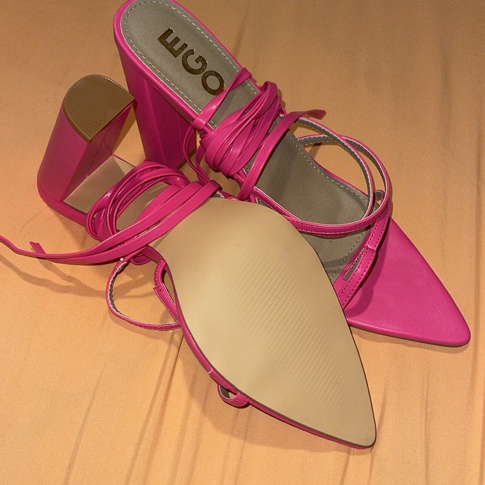 Pink Heels - Picture 3 of 8
